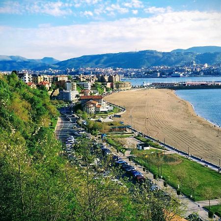 Apartamento En La Playa Con Parking Privado Guecho Kültér fotó